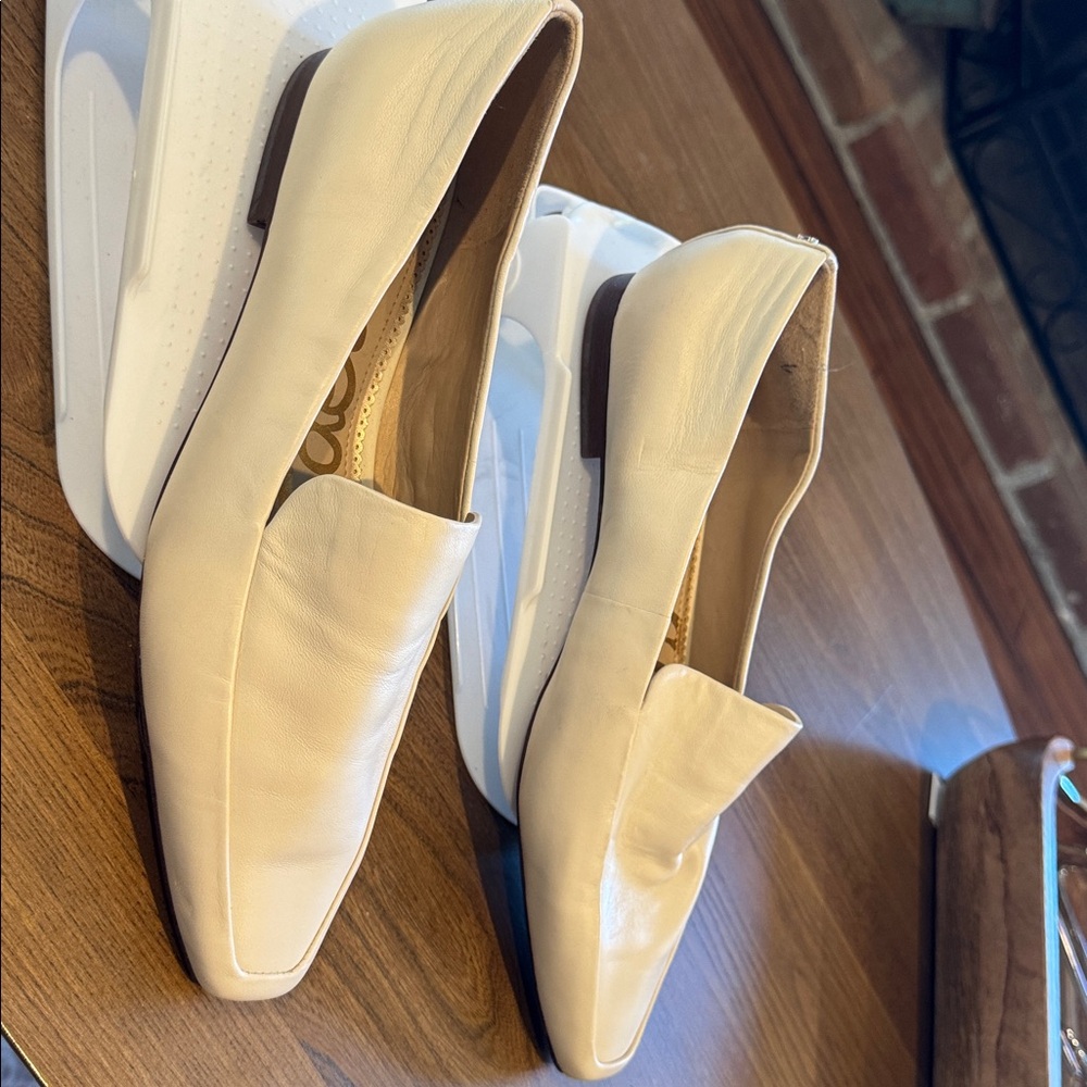 Sam Edelman Cream Leather Loafers